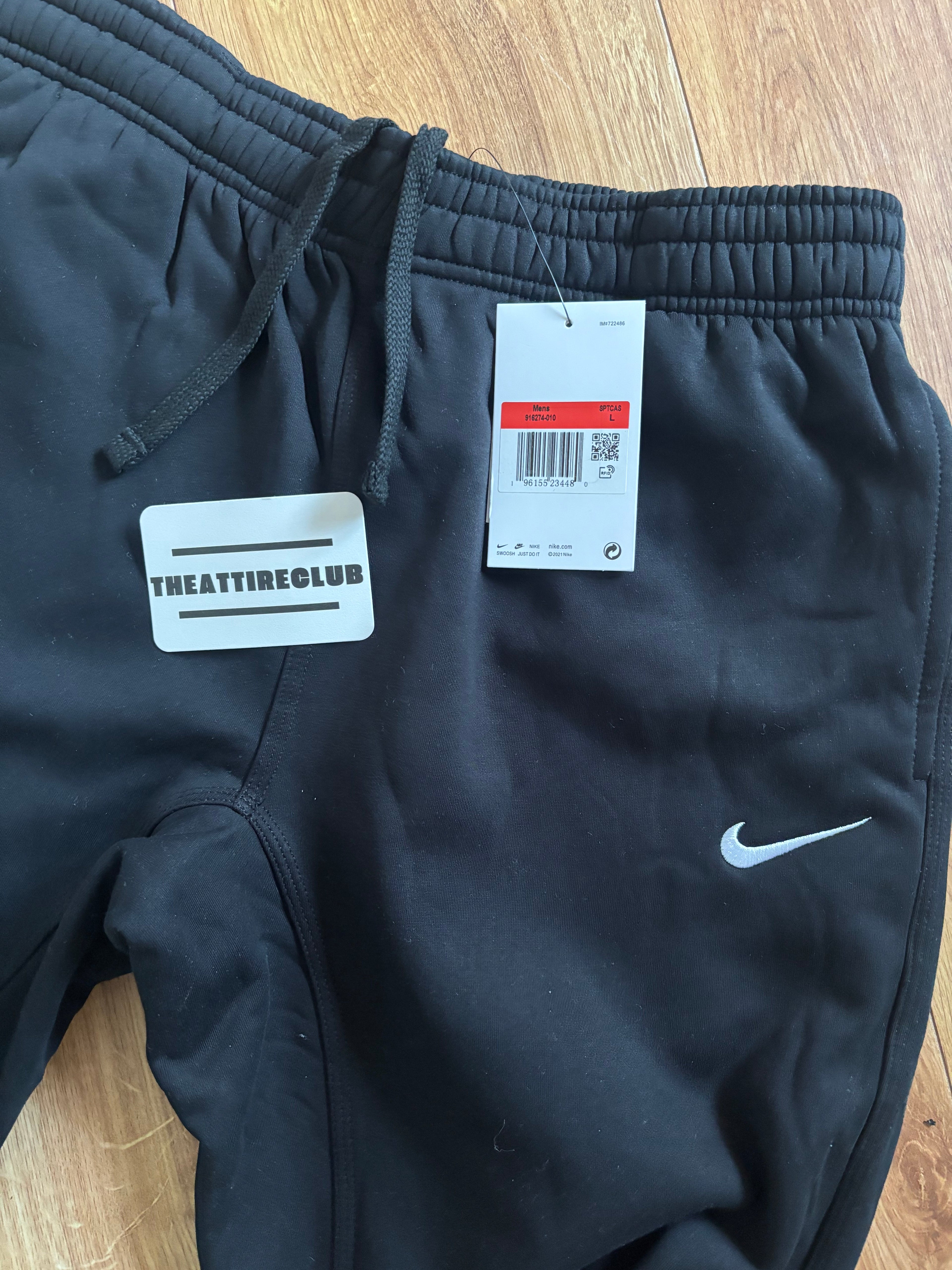 Flared Nke Pants