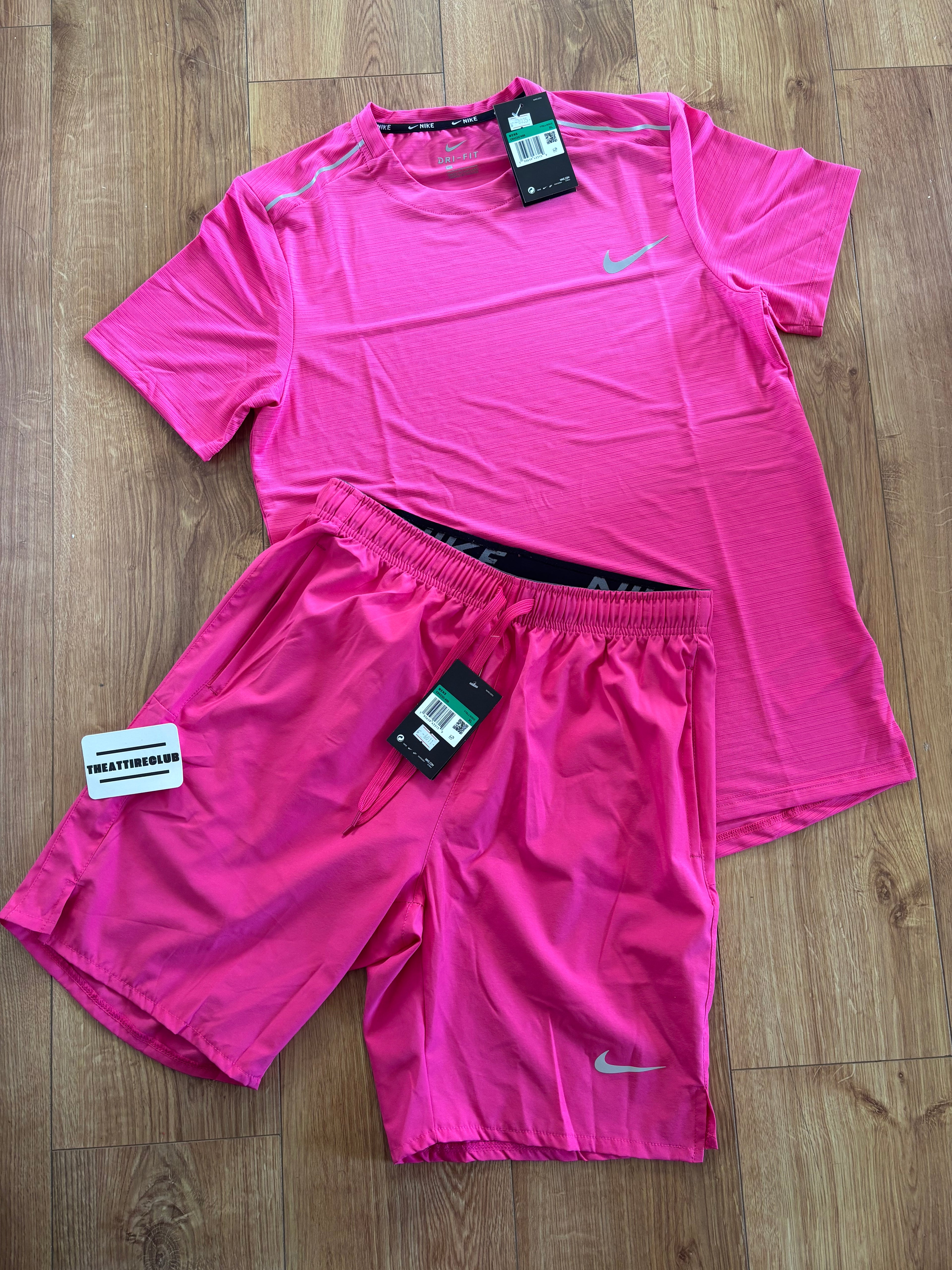 In Stock Nke Miller Set (L)