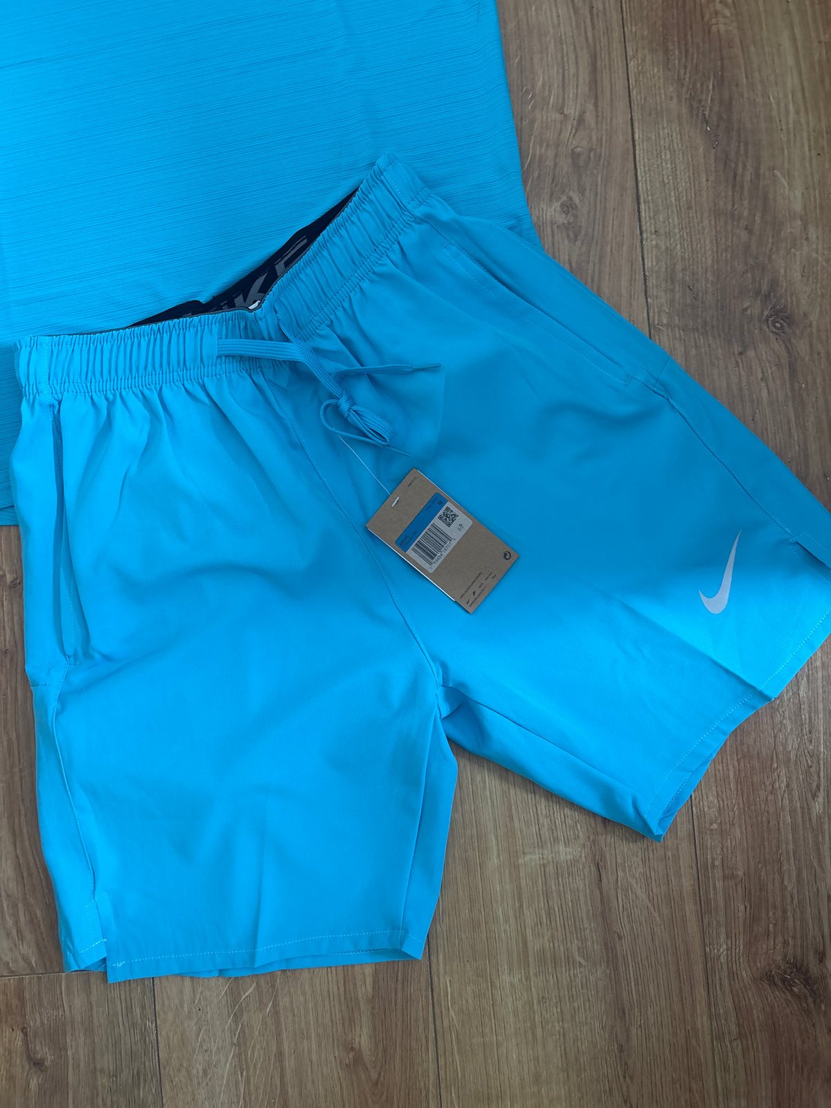 In Stock Nke Miller set (M)