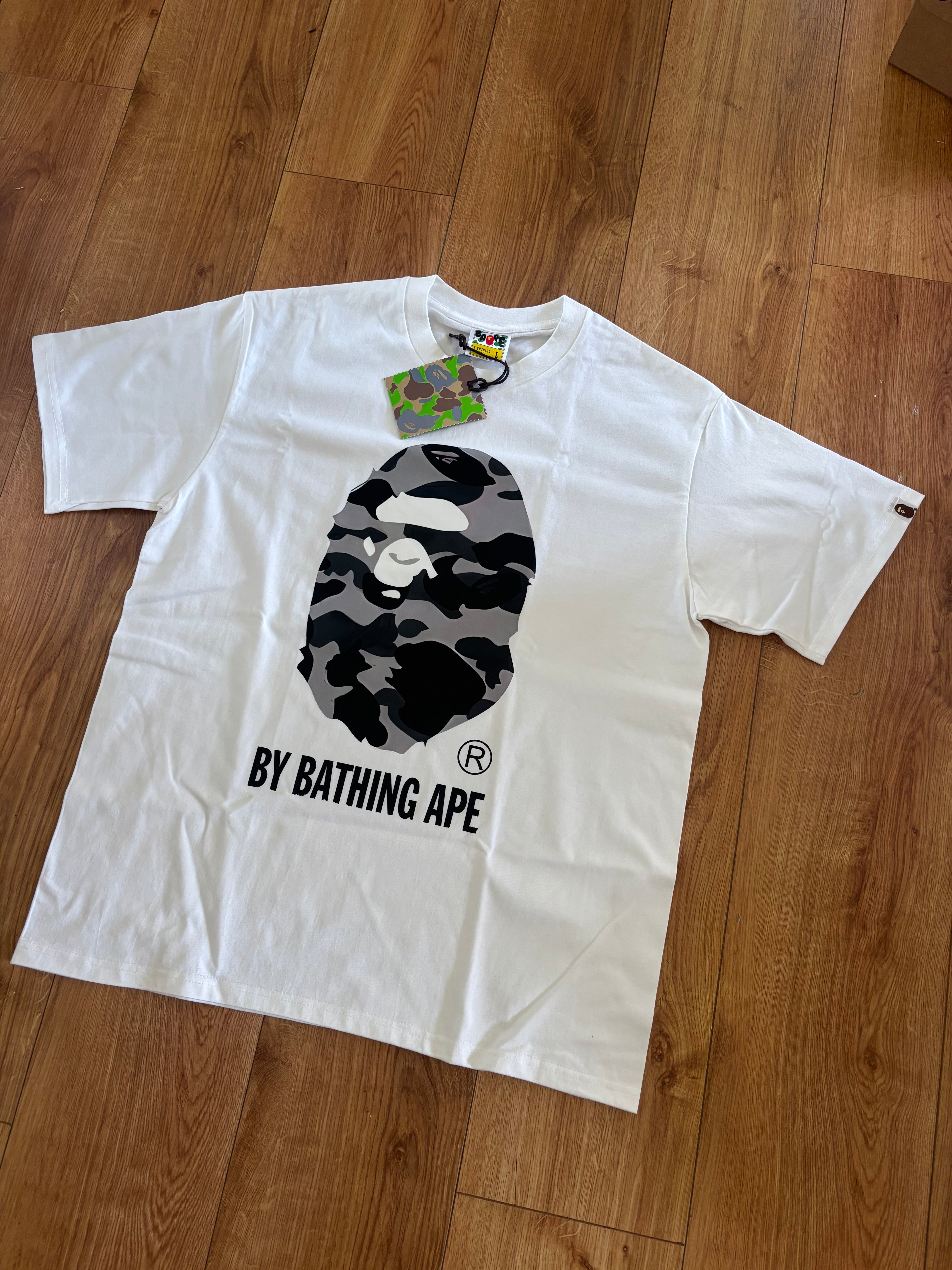 In Stock BPE T-shirt (M)