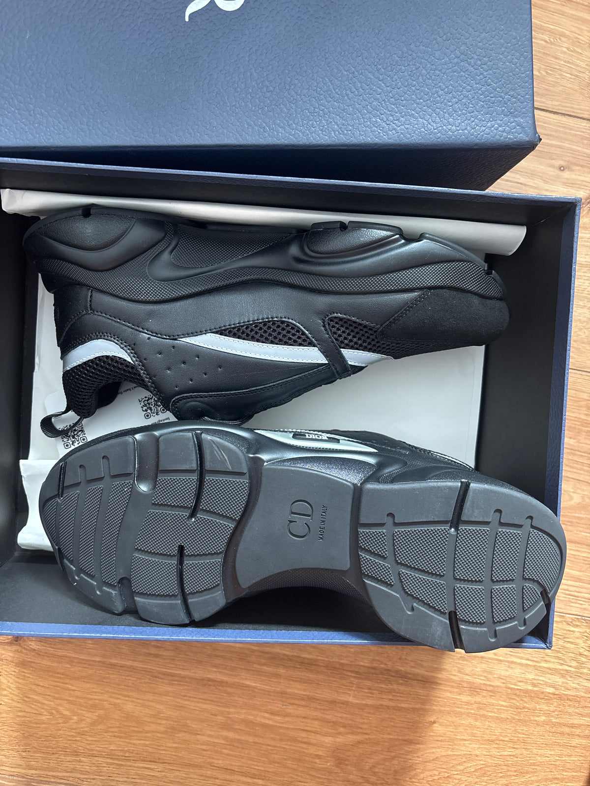 In stock B22’s (Uk 9)
