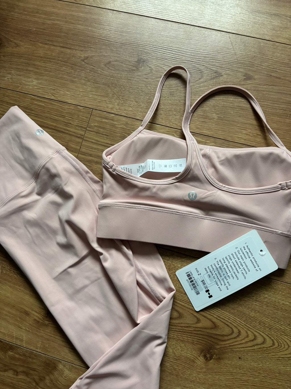 In Stock Alo Set (S)