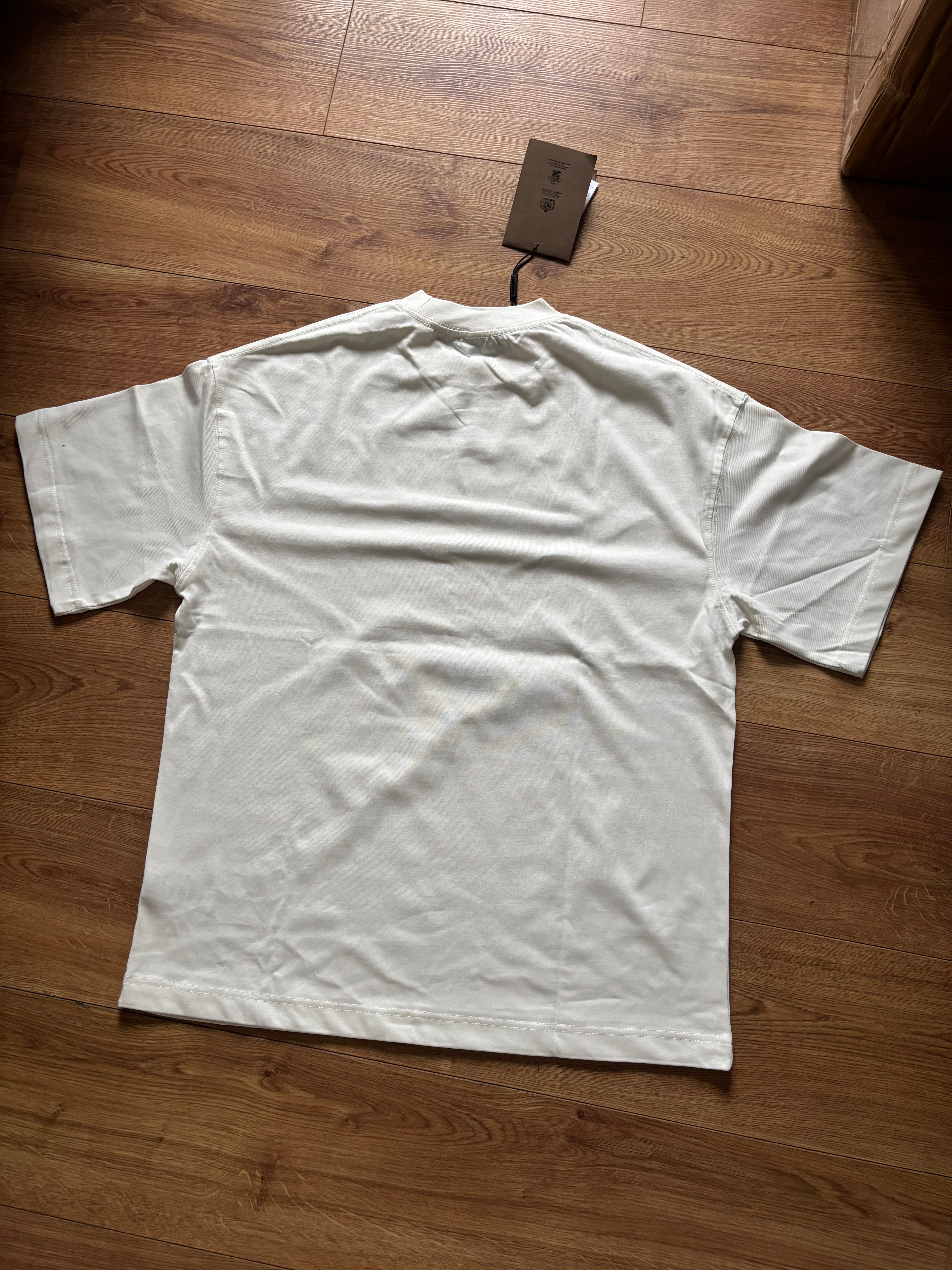 In Stock Burb T-shirt (M) (Big fit)