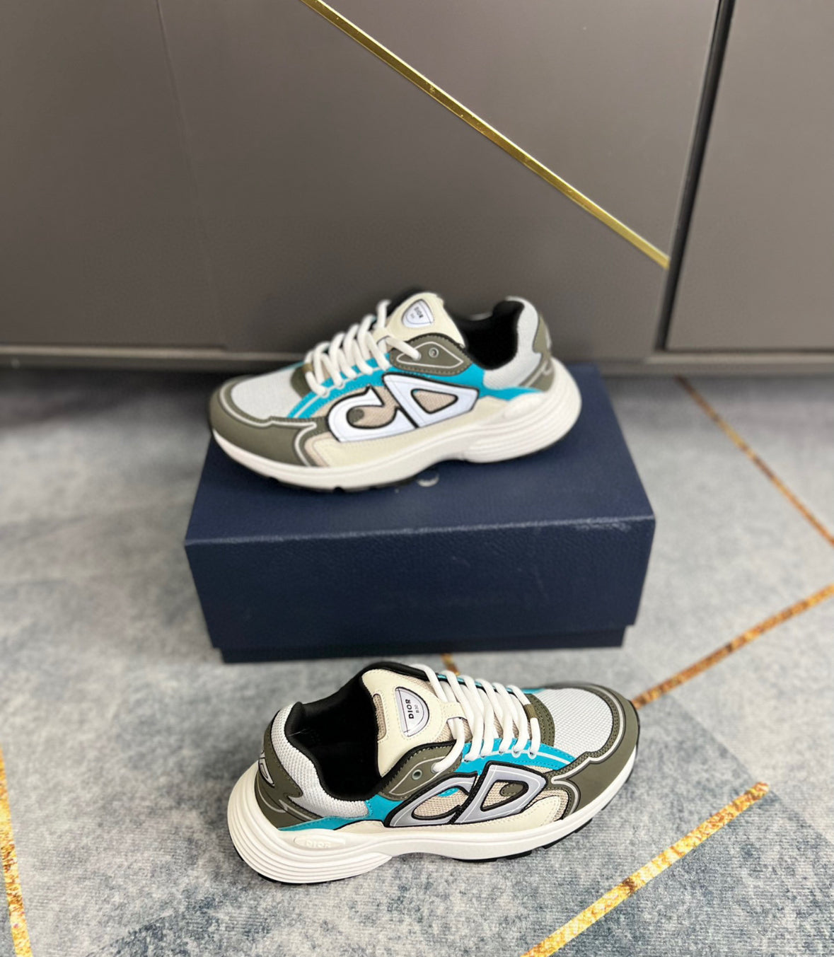 CD B30 Runners