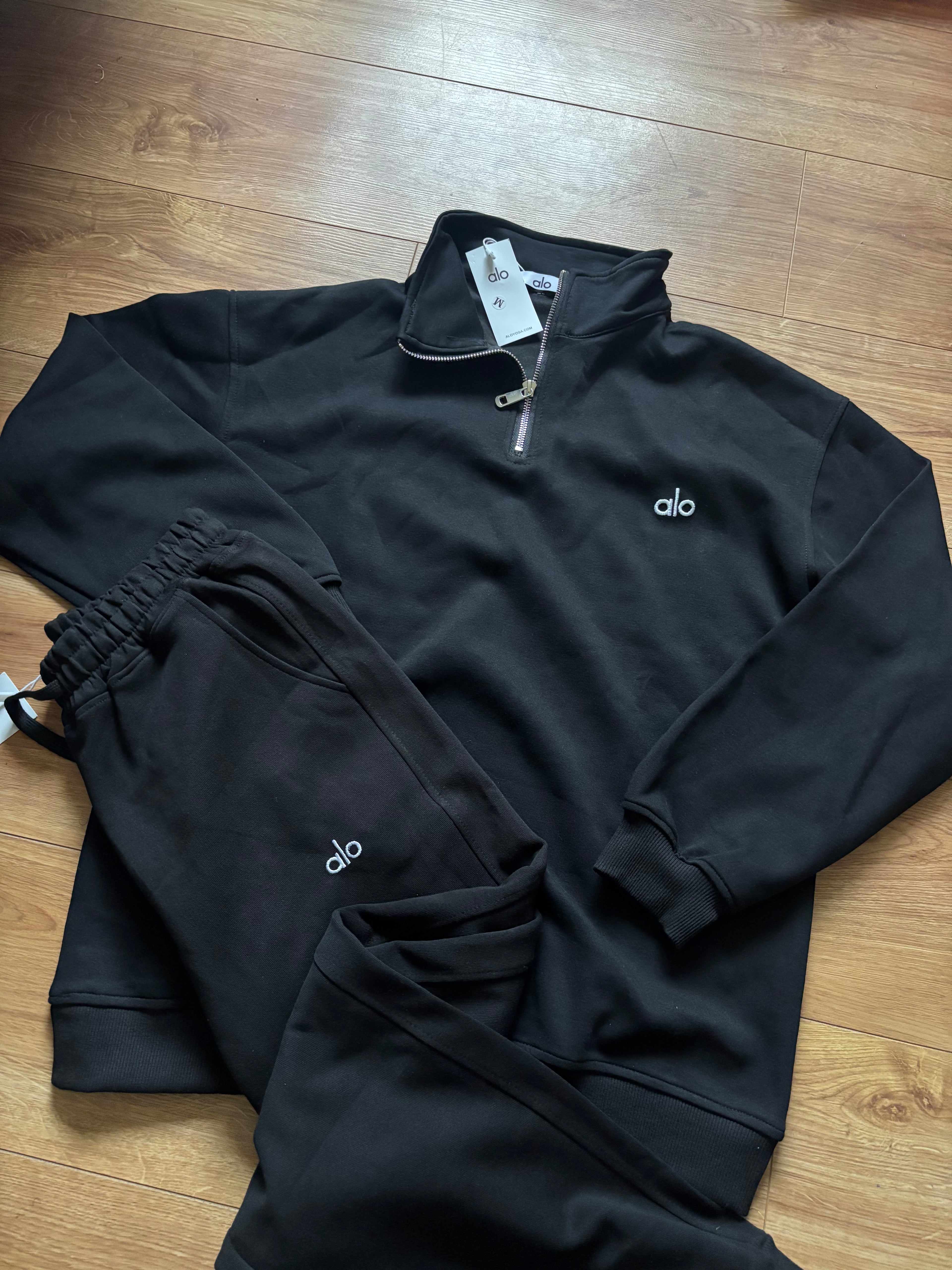 In Stock Alo Tracksuit (S)